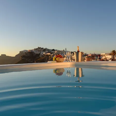 Aria & 4* Fira (Santorini)