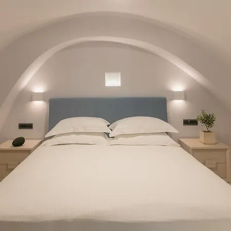 Hotel Aria & Fira (Santorini)