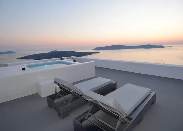 Aria & Fira (Santorini)